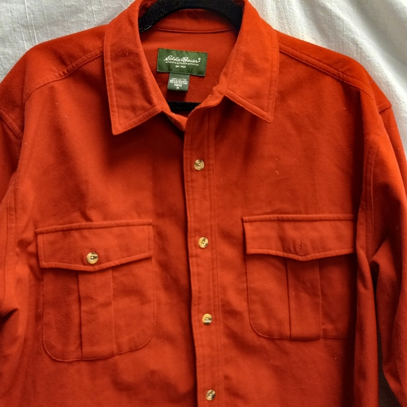 Eddie Bauer men's red flannel, size medium - Picture 3 of 4